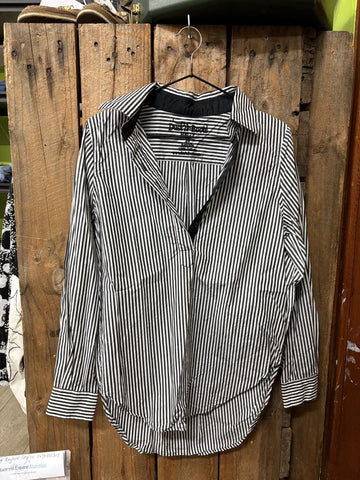 PreLoved- Dustin Boots- Black/White Striped Lond Sleeve Shirt- 10