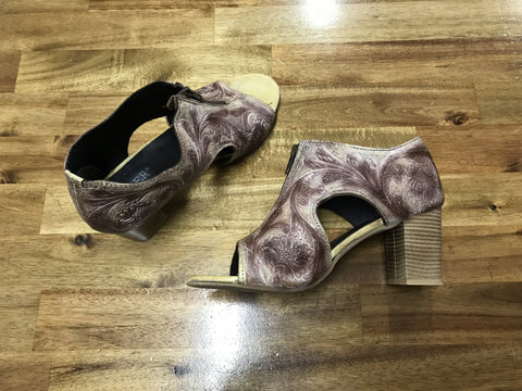 Preloved - Roper Mika Front Zip High Heels Size 9