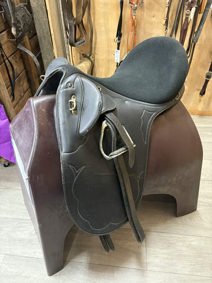 Second Hand Kincade 17'' Stock Saddle